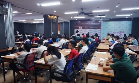 Cuộc thi Toán quốc tế AMC tại The Vuon thu hút hơn 120 học sinh