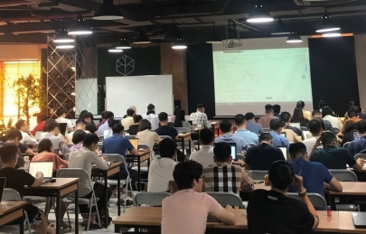 Khóa học Davinci tại The Vuon: Đào tạo đầu tư chứng khoán thực chiến