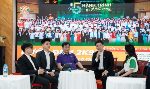 Talkshow hướng nghiệp “Bước đệm 2k9 - Hiểu kỳ thi, chọn đúng lộ trình” 