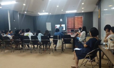 Workshop chia sẻ kinh nghiệm săn học bổng ASEAN với thầy Tùng tại The Vuon