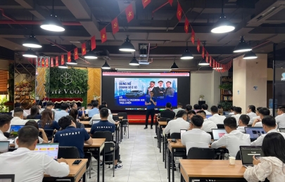 Vinalink Academy tổ chức khóa học Google Ads & Facebook Ads ô tô tại The Vuon 