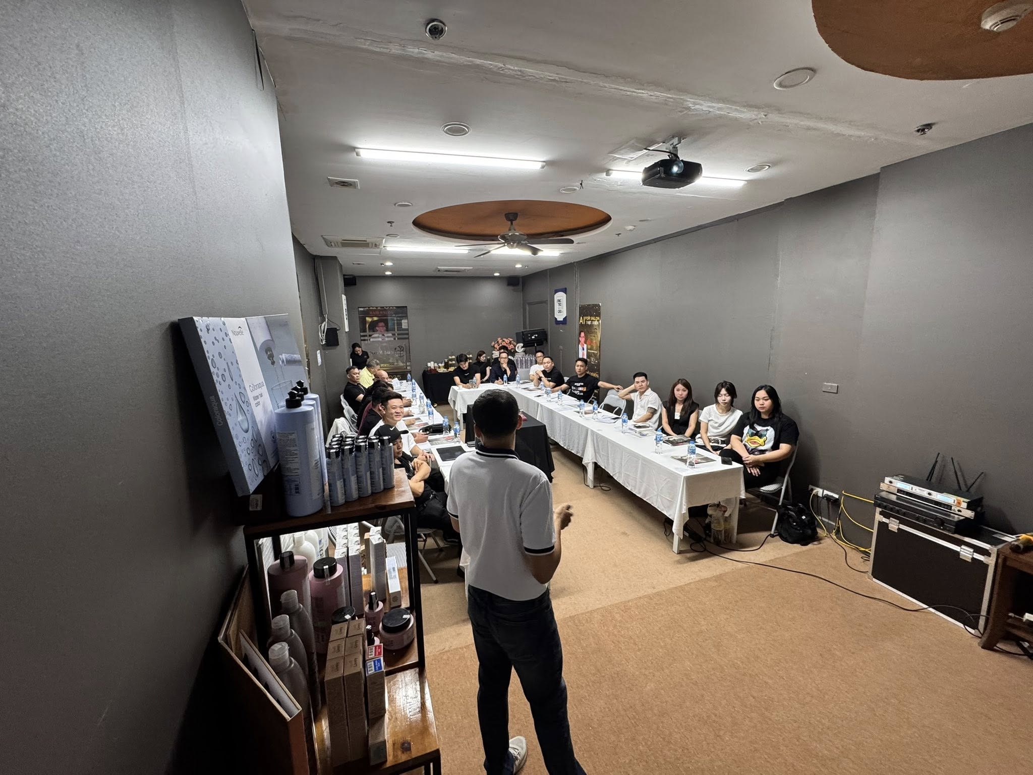 Khoá học AI For Hair Salon tại The Vuon: Nâng tầm salon tóc 