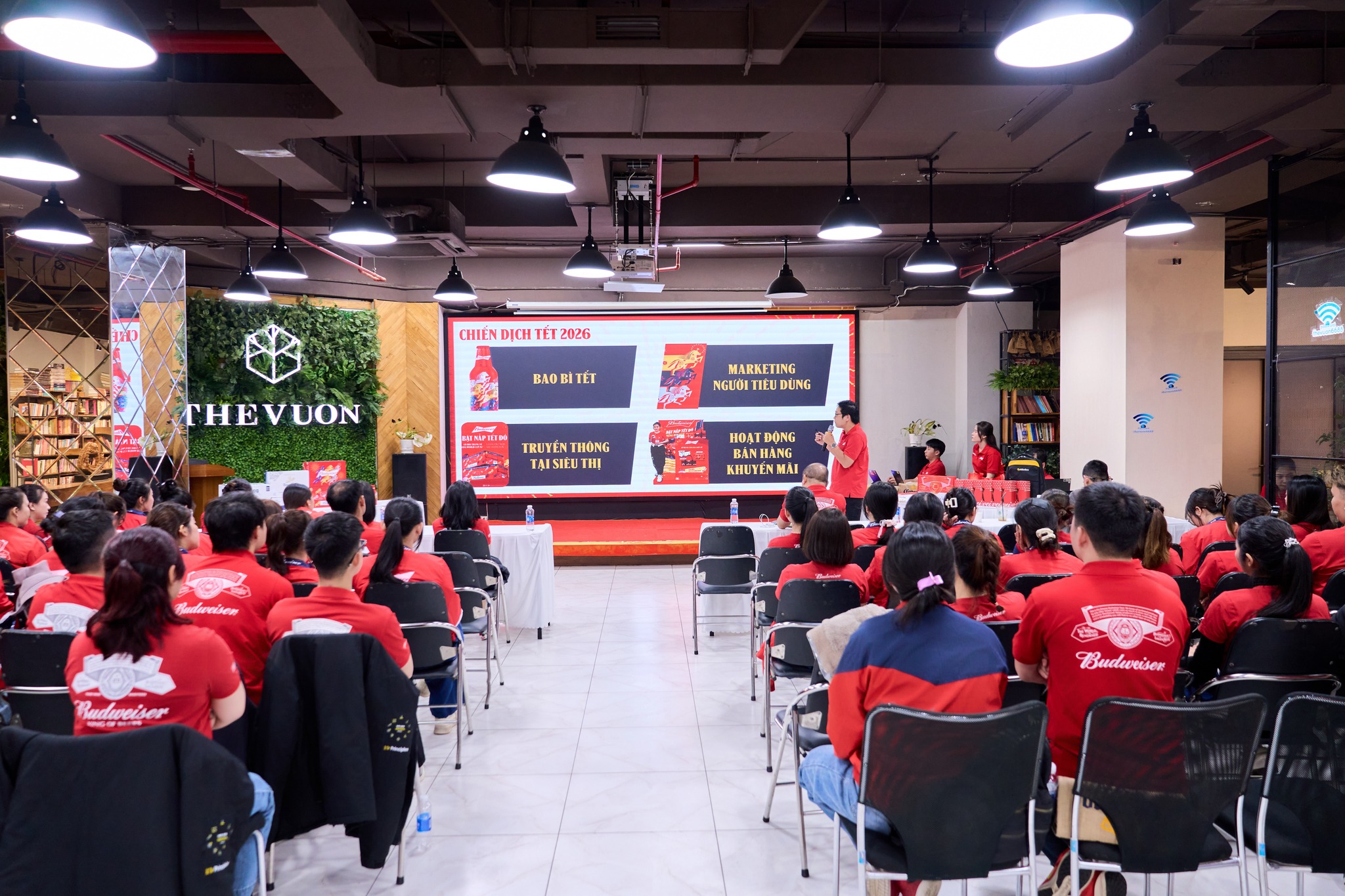 Hội nghị Tết 2026 Budweiser tại The Vuon Luxury Garden Office