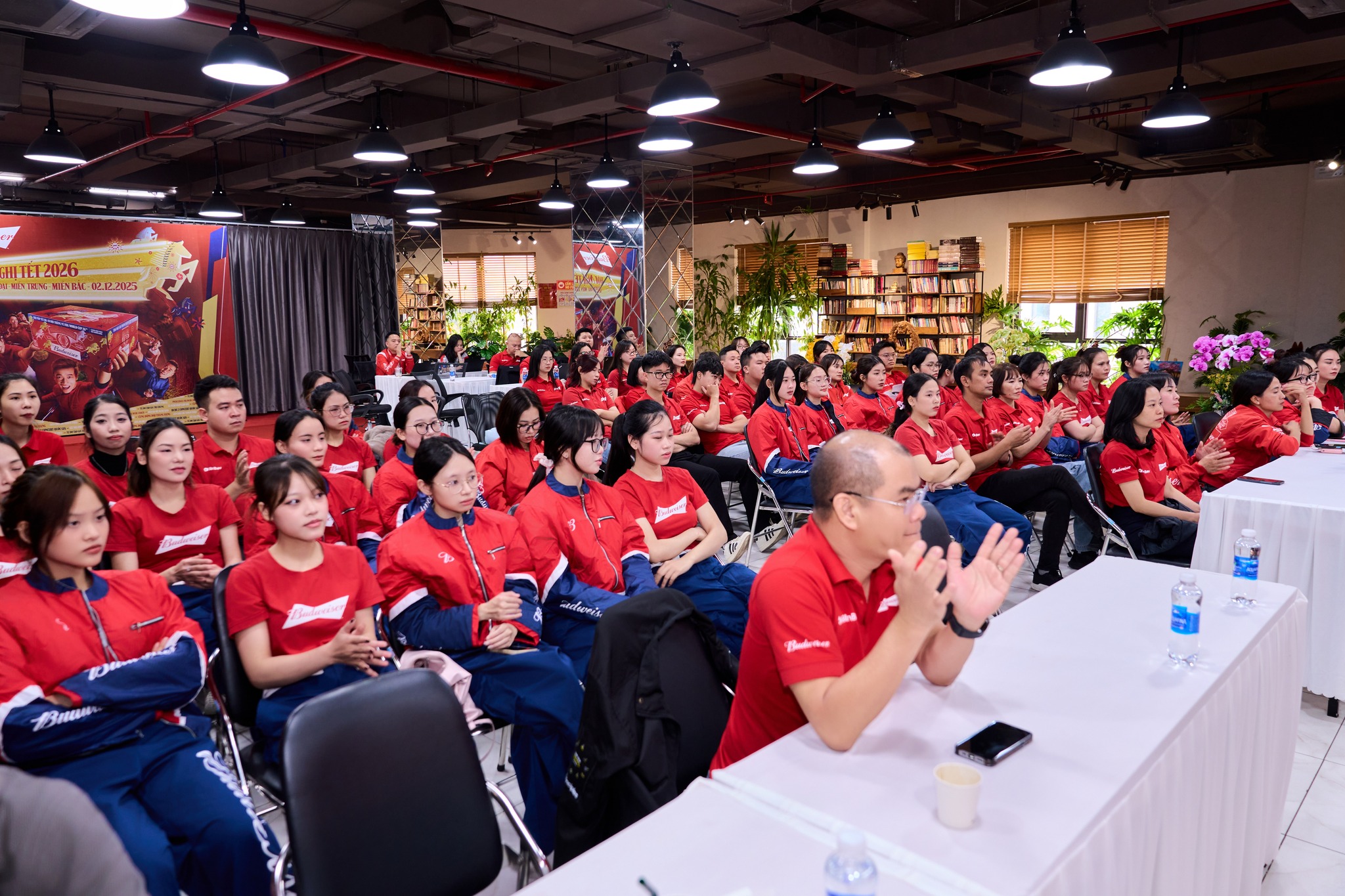 Hội nghị Tết 2026 Budweiser tại The Vuon Luxury Garden Office