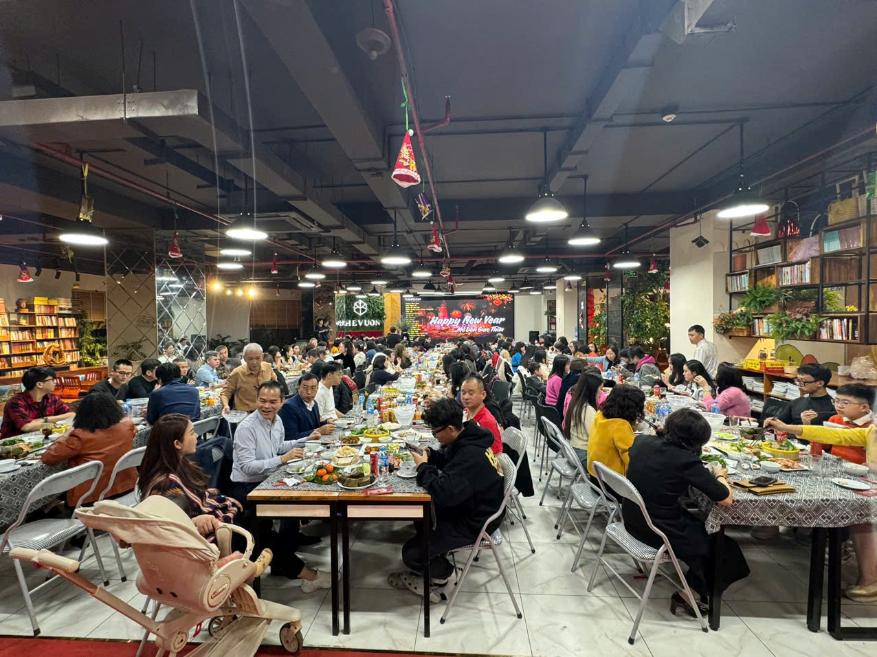 Chung cư D2 Giảng Võ lựa chọn The Vuon làm địa điểm tổ chức tiệc tất niên ấn tượng