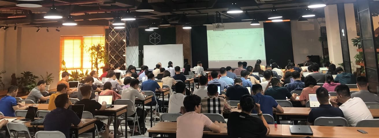 Khóa học Davinci tại The Vuon: Đào tạo đầu tư chứng khoán thực chiến
