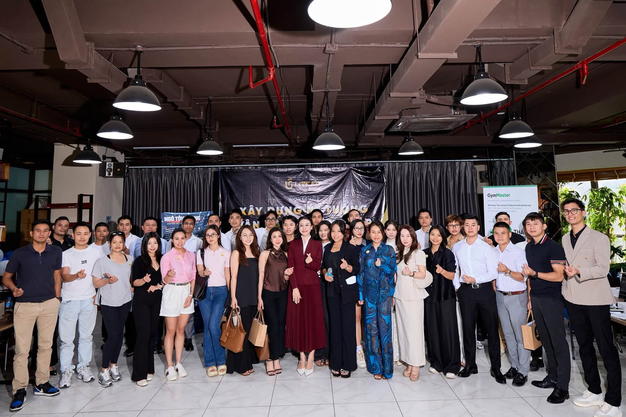 Live Fit tổ chức workshop thực chiến về bán hàng phòng gym tại The Vuon 