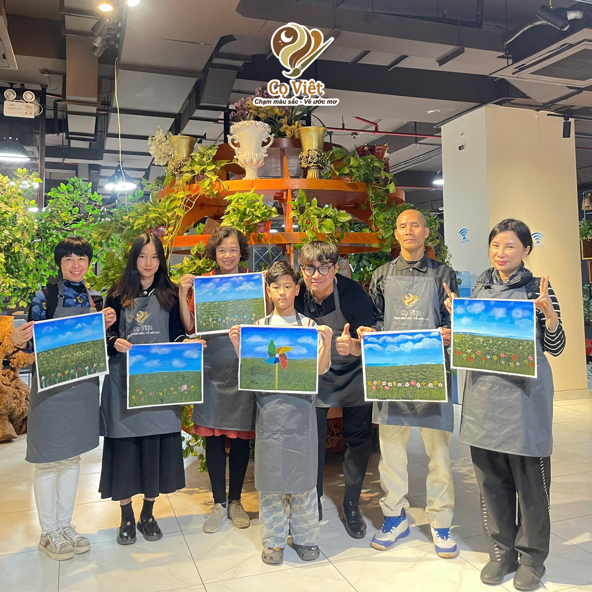 Lớp học vẽ tranh tại The Vuon Giảng Võ 