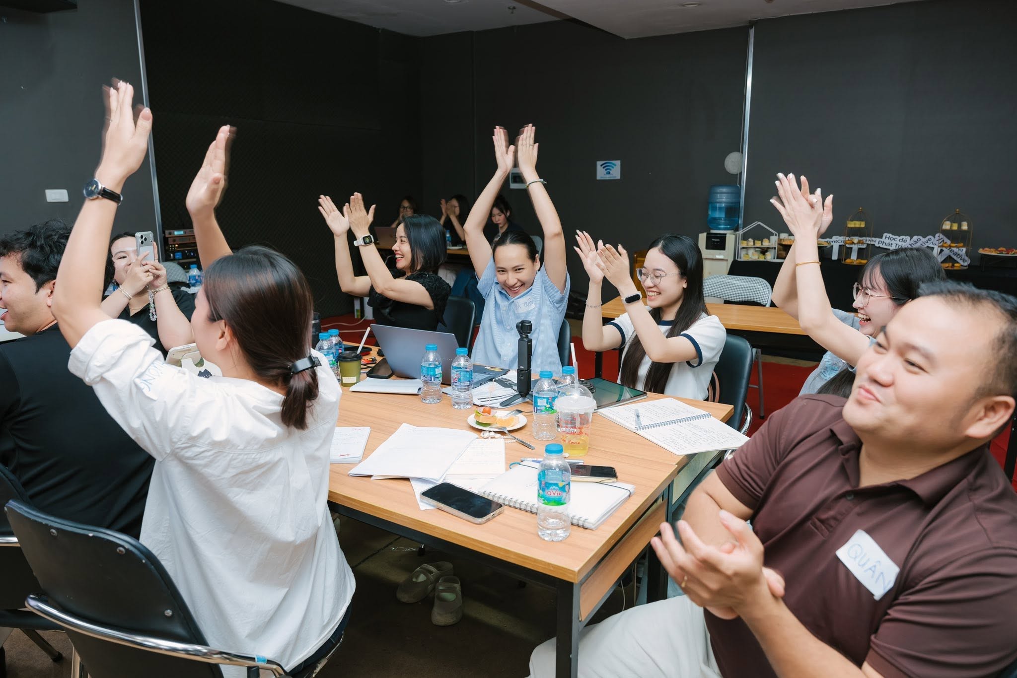 Bùng nổ cảm hứng tại talkshow thương hiệu cá nhân cùng VN Creative tại The Vuon 