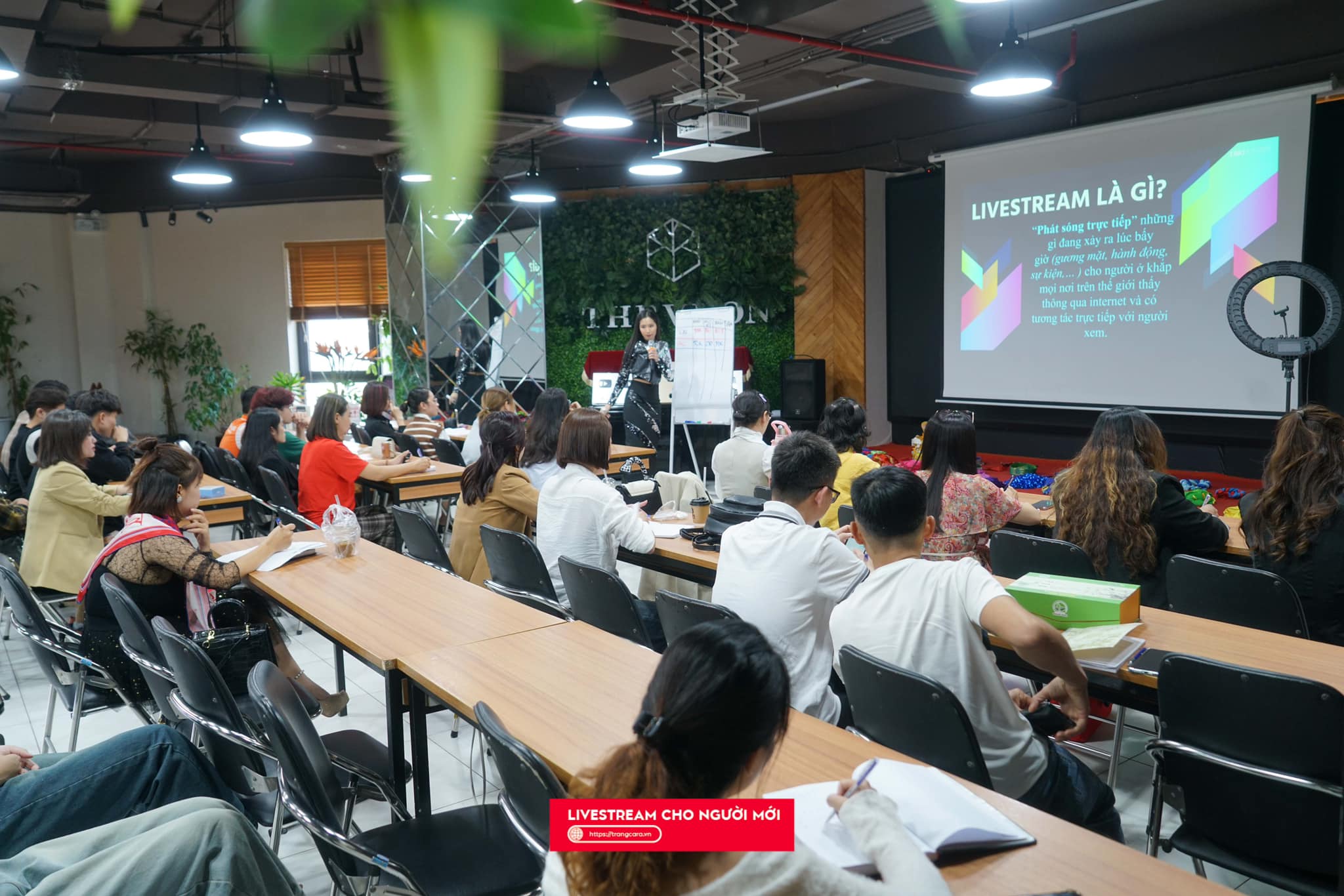 Workshop Livestream cho người mới tại The Vuon Luxury Garden