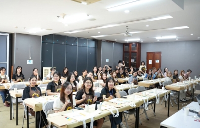 20/10 Nhà TIW: Dành chút yêu thương cho phái đẹp 