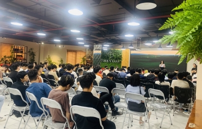 Tổ chức sự kiện AI ấn tượng tại The Vuon – Mì AI Offline mừng 50K Members