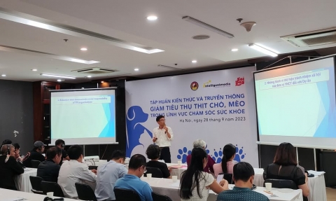 Giảm tiêu thụ thịt chó mèo & phòng chống bệnh dại – Tập huấn tại The Vuon