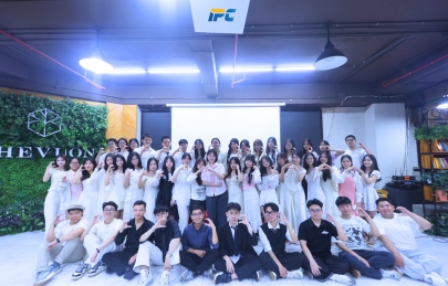 IPC Aurora tổ chức tiệc sinh nhật câu lạc bộ Hà Nội tại The Vuon 