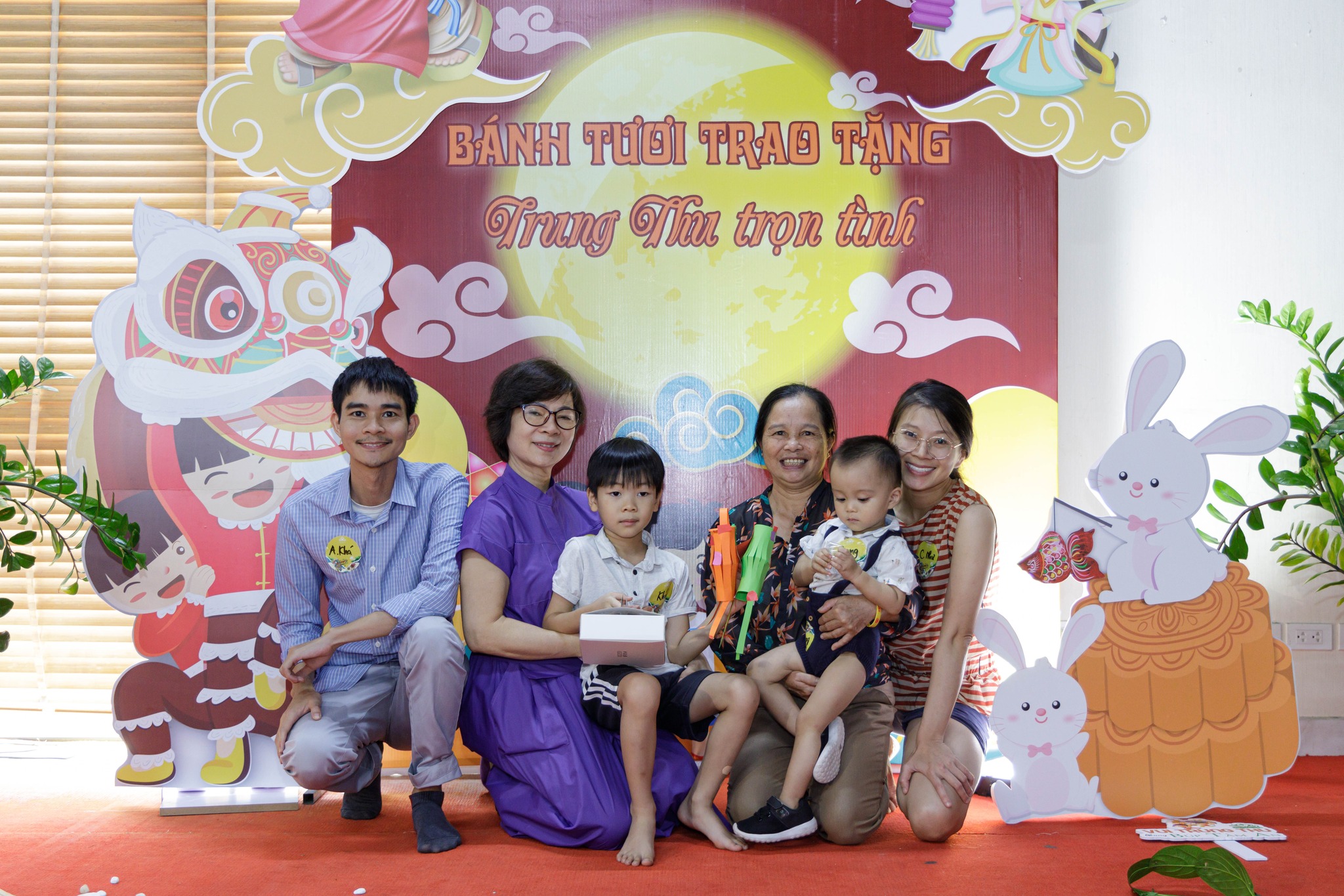 Búp Tâm An tổ chức workshop gia đình làm bánh trung thu tại The Vuon 