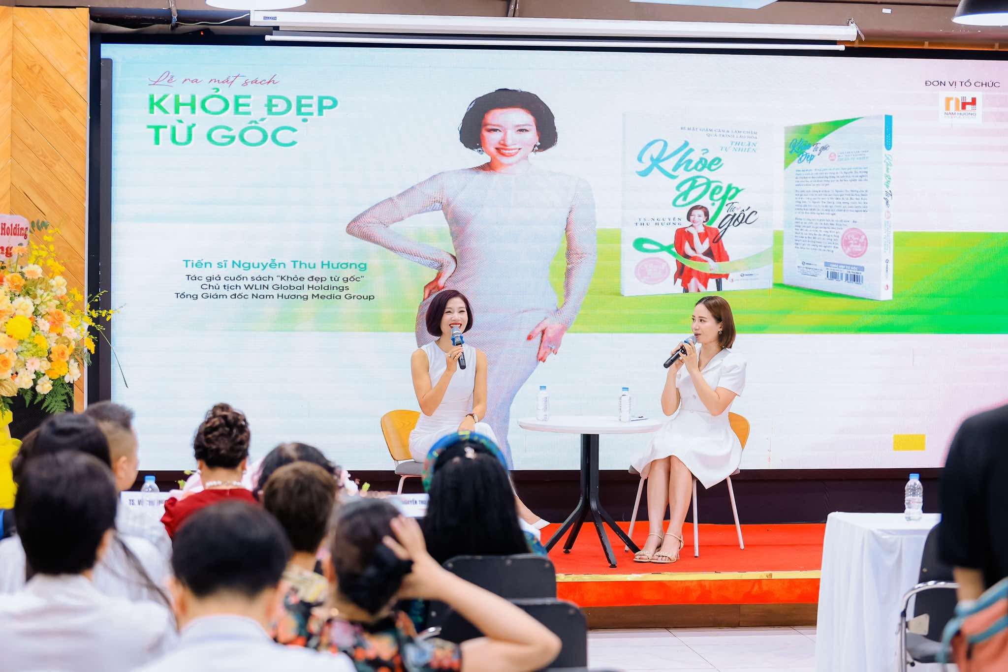 Lễ ra mắt sách “Khỏe đẹp từ gốc” tại The Vuon Hà Nội 