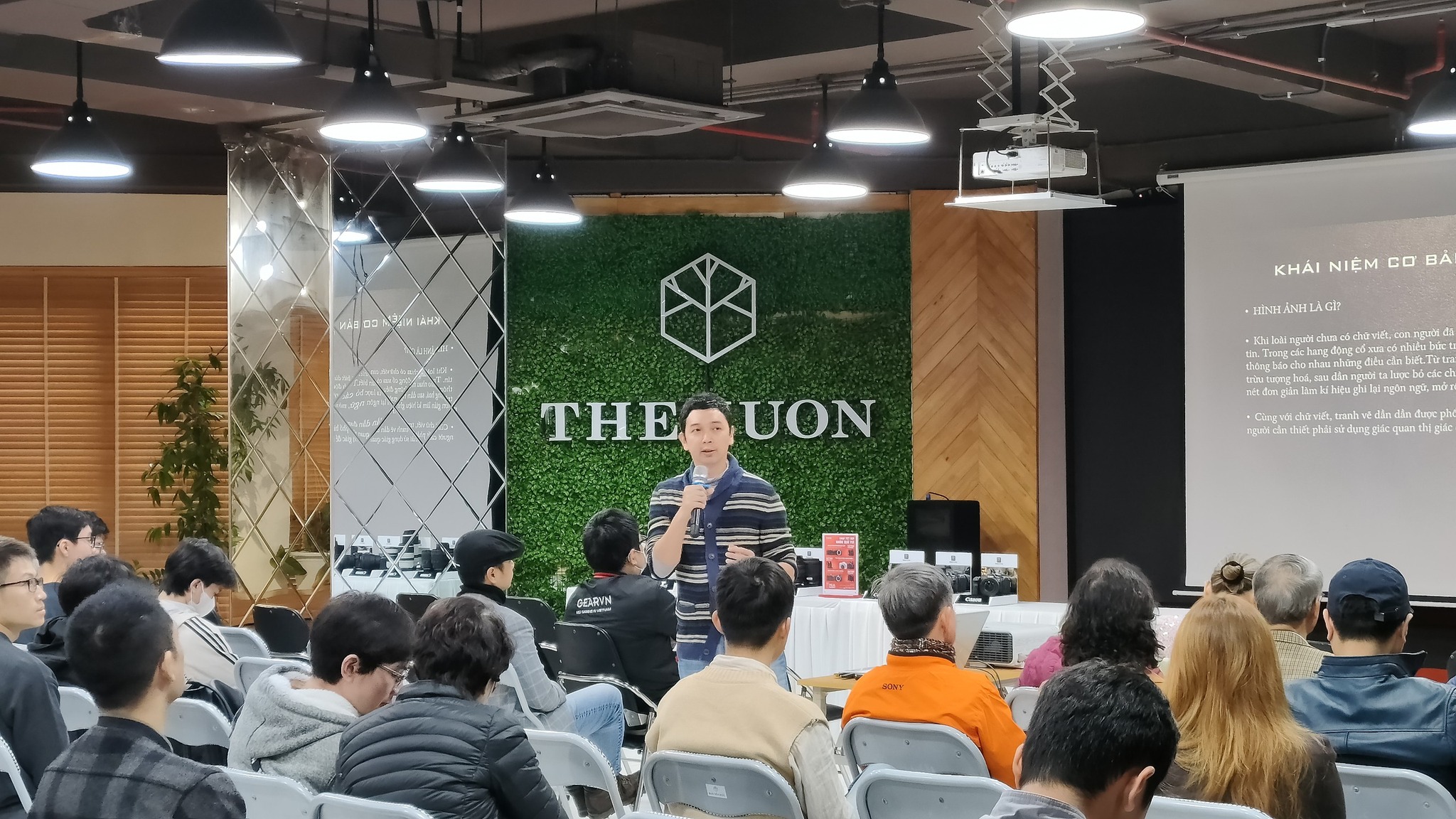 Workshop chụp ảnh kiến trúc tại The Vuon Luxury Garden Office